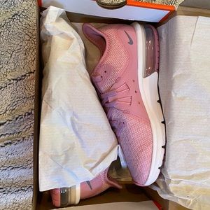 Nike Air Max Sequent 3